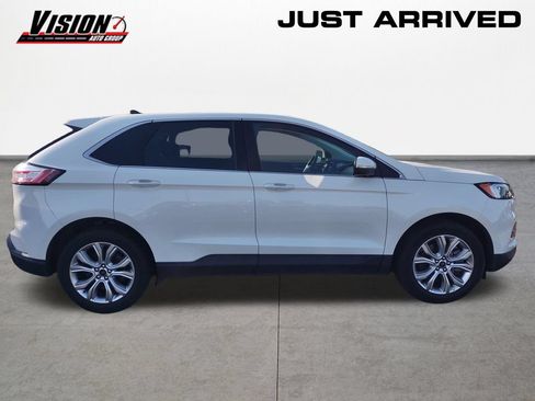 Used 2023 Ford Edge Titanium AWD/4WD image 6