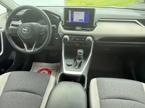 Certified 2023 Toyota RAV4 XLE w/ Convenience Package AWD/4WD image 8