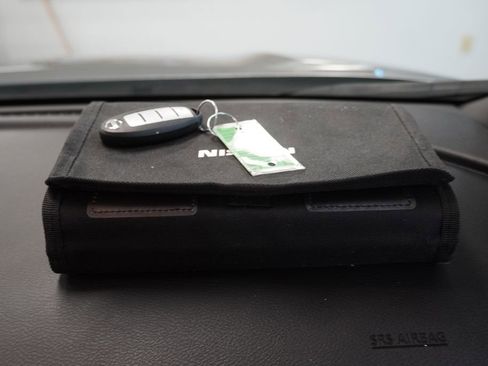 Used 2020 Nissan Kicks SR FWD image 36