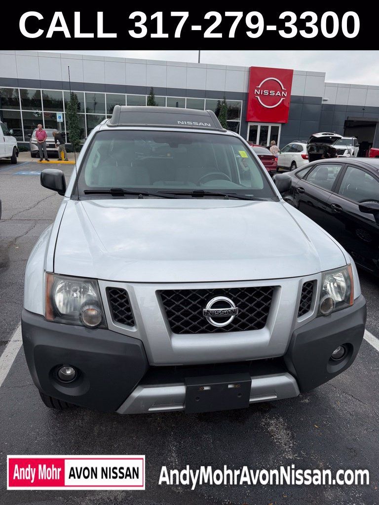 Used 2015 Nissan Xterra S w/ Value Package AWD/4WD image 2