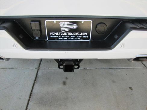 Used 2023 GMC Sierra 1500 AT4 w/ Technology Package image 31