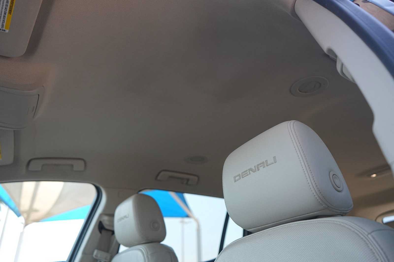 Used 2023 GMC Acadia Denali FWD image 25