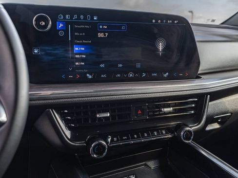 Used 2025 Chevrolet Tahoe LT image 9