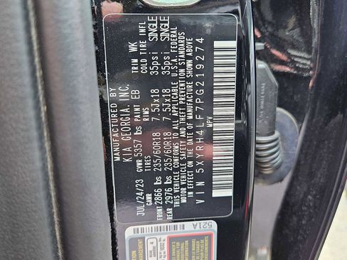 Certified 2023 Kia Sorento EX w/ Panoramic Sunroof Package image 36