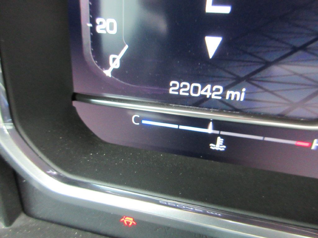Certified 2023 GMC Sierra 1500 AT4 w/ Technology Package AWD/4WD image 36