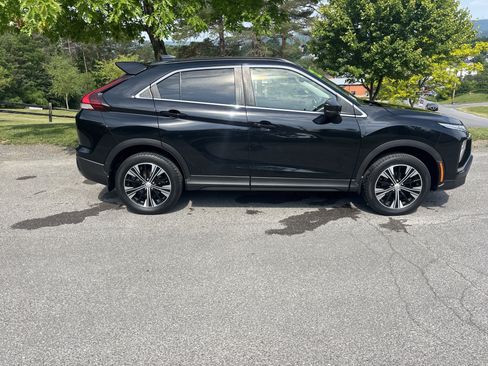 Used 2022 Mitsubishi Eclipse Cross SE AWD/4WD image 2