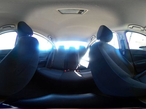 Used 2025 Nissan Versa SV FWD image 41