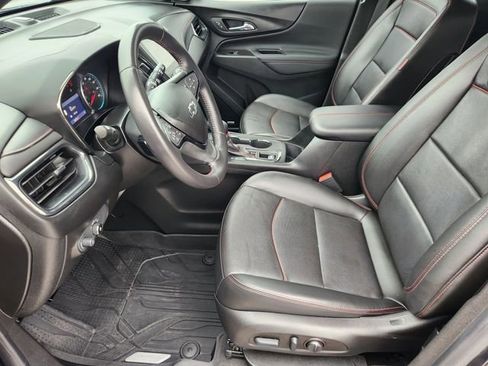 Used 2022 Chevrolet Equinox RS w/ RS Leather Package FWD image 13