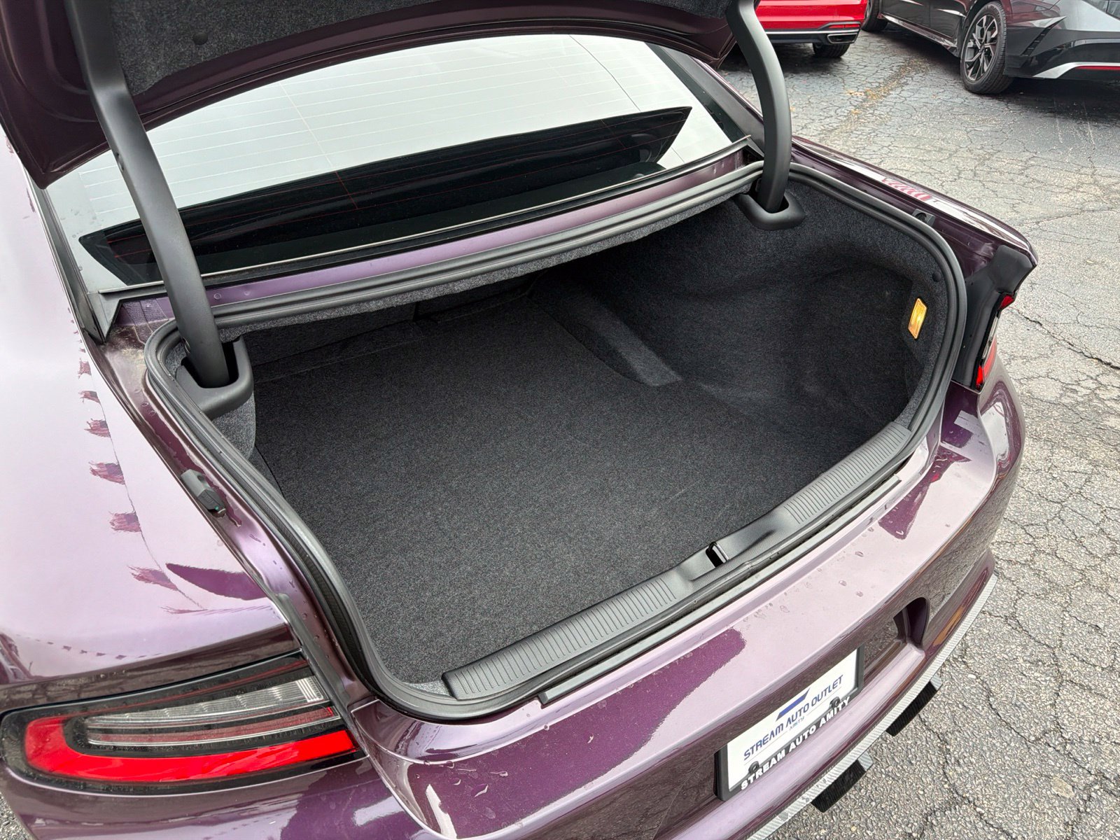 Used 2022 Dodge Charger Scat Pack RWD image 11