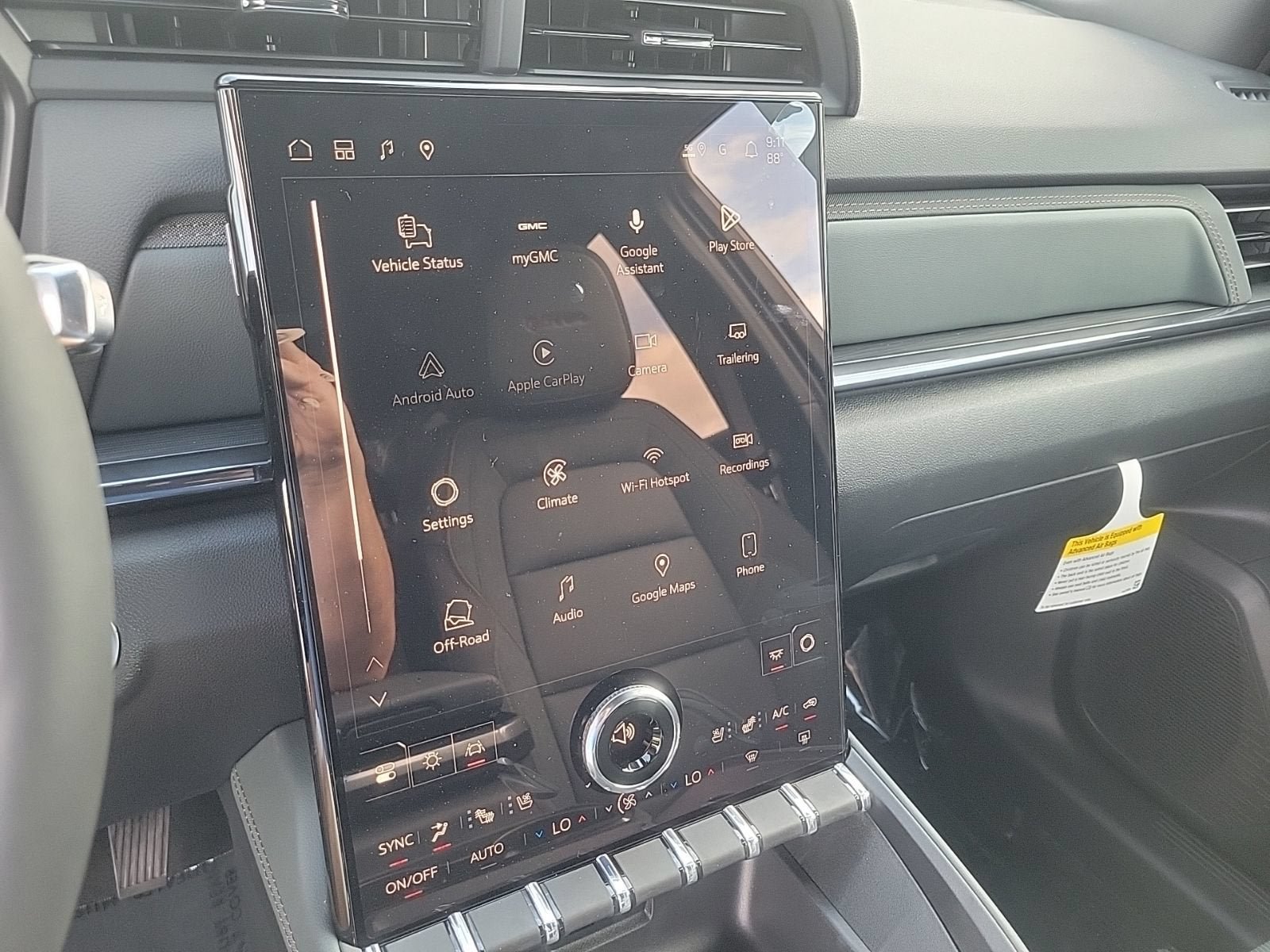 New 2027 GMC Terrain AT4 w/ Convenience Package III AWD/4WD image 15