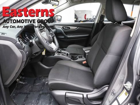 Used 2021 Nissan Rogue Sport S AWD/4WD image 14