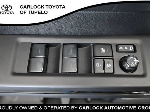 Used 2023 Toyota Tundra Limited AWD/4WD image 27