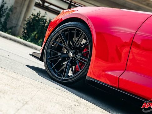 Used 2018 Chevrolet Camaro ZL1 RWD image 28