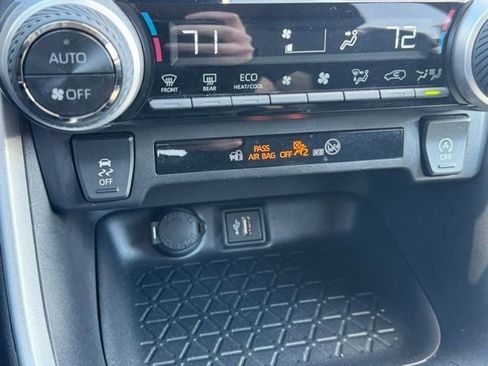 Certified 2025 Toyota RAV4 XLE AWD/4WD image 13
