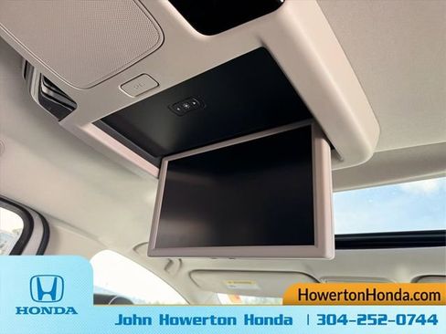 New 2026 Honda Odyssey Touring image 10