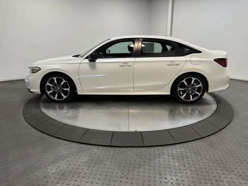 Used 2025 Honda Civic Sport Touring image 8