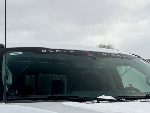 New 2026 Ford F250 Lariat w/ Black Appearance Package AWD/4WD image 10