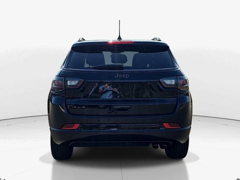 Used 2022 Jeep Compass High Altitude AWD/4WD image 7