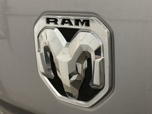 Used 2023 RAM 1500 Big Horn AWD/4WD image 17