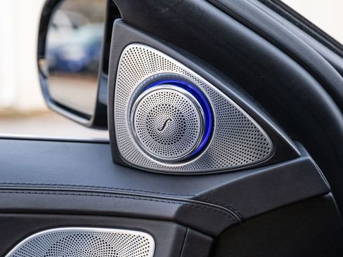 Used 2016 Mercedes-Benz Maybach S 600 Maybach S 600 image 15