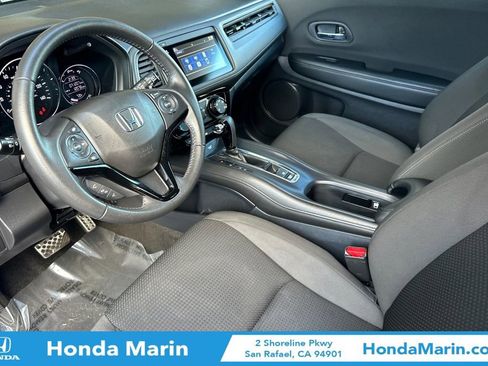 Used 2021 Honda HR-V Sport image 12
