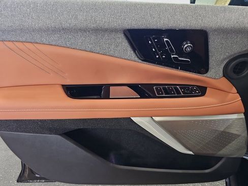 New 2026 Cadillac Optiq Sport 2 image 27