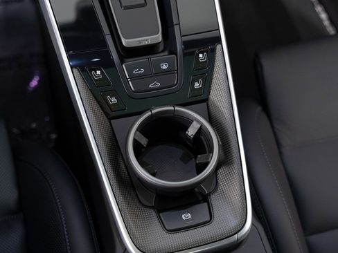 Used 2024 Porsche 911 Turbo S image 21