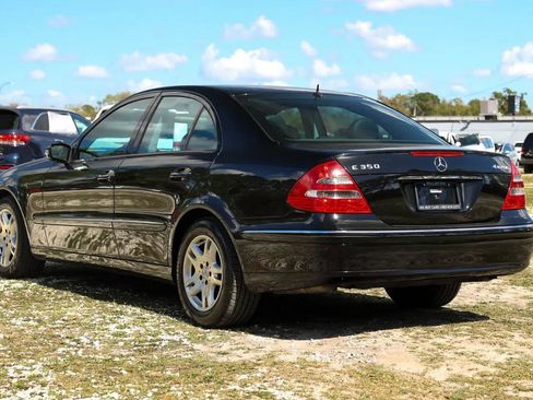 Used 2006 Mercedes-Benz E 350 4MATIC Sedan image 5