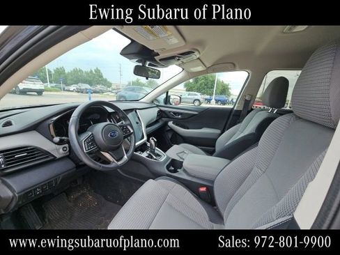 Used 2023 Subaru Outback Premium AWD/4WD image 6