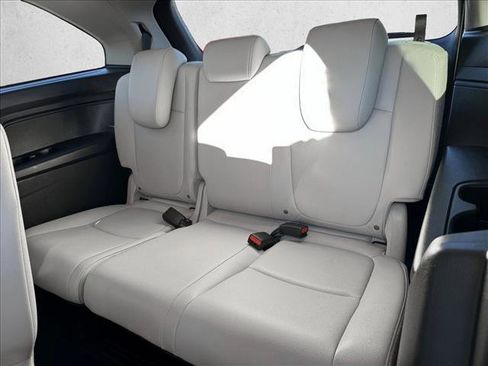Used 2025 Honda Odyssey EX-L image 19