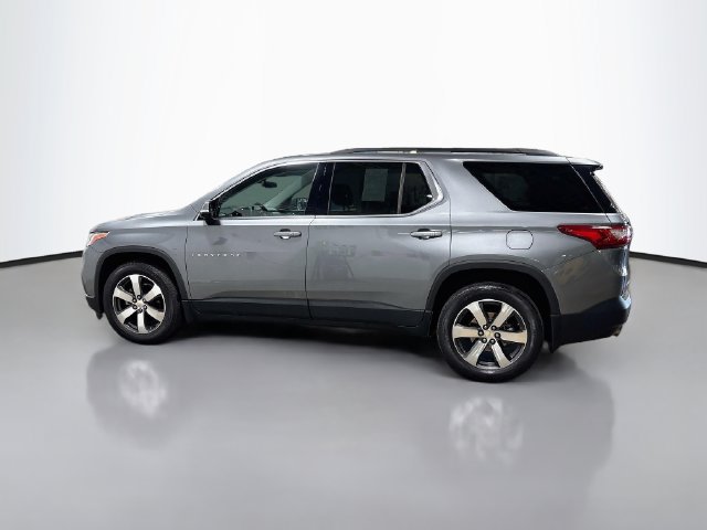Used 2019 Chevrolet Traverse LT w/ LT Premium Package AWD/4WD image 10