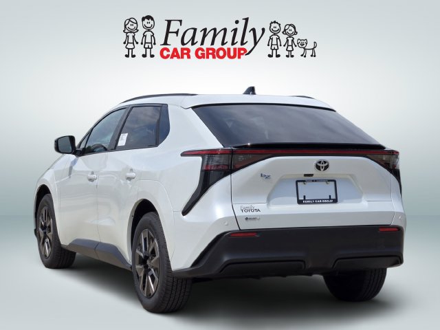New 2026 Toyota bZ FWD image 3