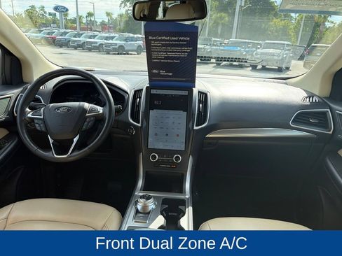 Used 2022 Ford Edge SEL AWD/4WD image 16