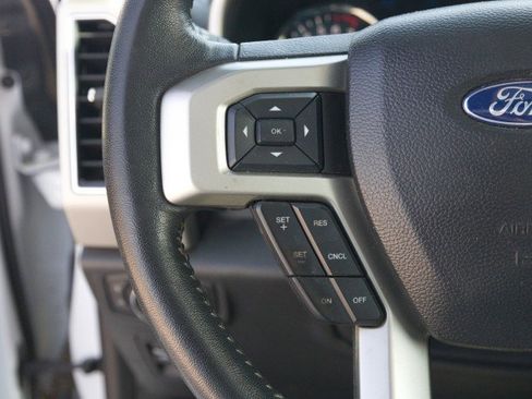 Used 2020 Ford F150 Lariat image 22