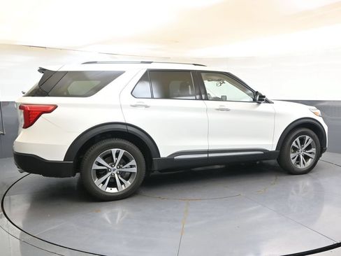 Used 2020 Ford Explorer Platinum w/ Premium Technology Package AWD/4WD image 6