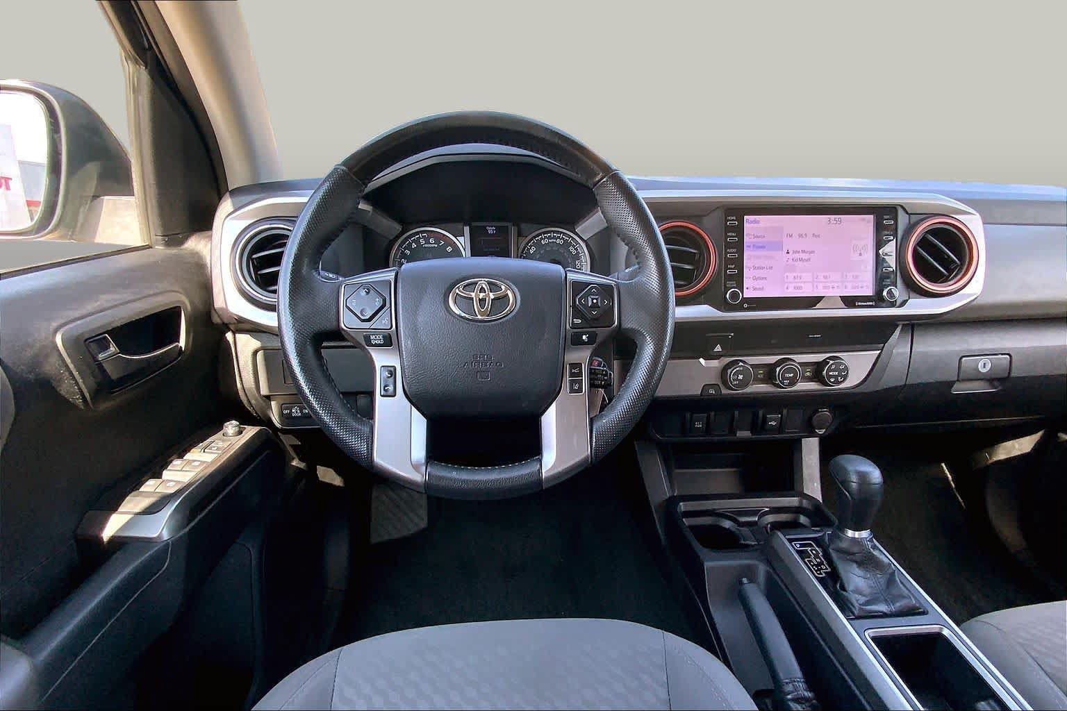 Used 2021 Toyota Tacoma SR5 w/ SR5 Appearance Package (SM) RWD image 6