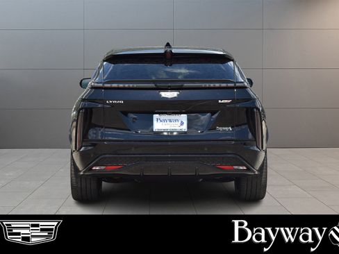 New 2026 Cadillac Lyriq V image 6