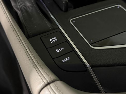 Used 2018 Cadillac CT6 Luxury AWD/4WD image 35