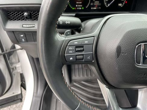 Used 2025 Honda CR-V Sport-L image 18