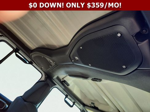 New 2025 Jeep Gladiator Sport image 15