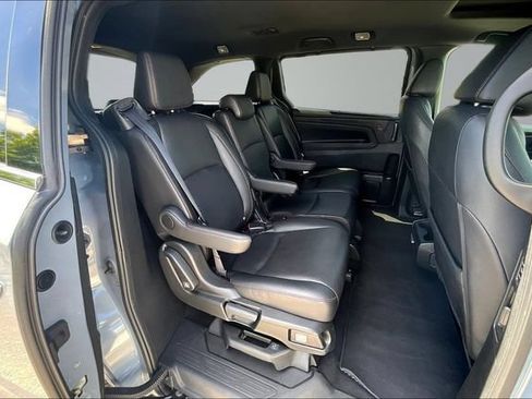 Used 2024 Honda Odyssey Sport image 25
