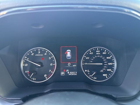 Used 2022 Subaru Outback Premium image 13