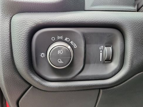 New 2026 RAM 2500 Big Horn AWD/4WD image 13