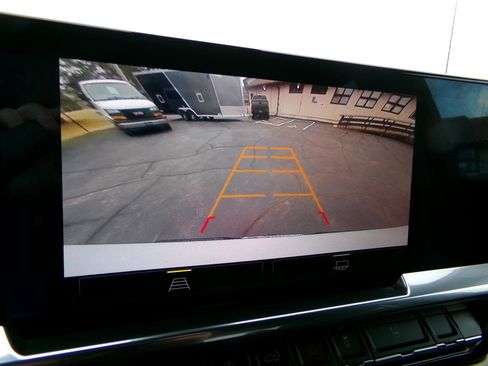 Used 2023 Chevrolet Silverado 1500 LT w/ Work Truck Package image 27