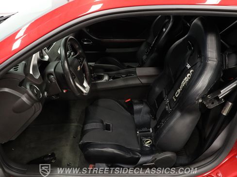 Used 2013 Chevrolet Camaro ZL1 image 34