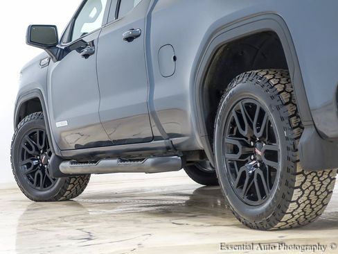 Used 2020 GMC Sierra 1500 Elevation w/ Elevation Value Package AWD/4WD image 11