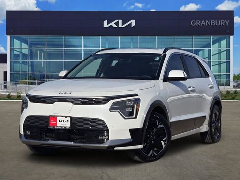Certified 2024 Kia Niro Wave image 1