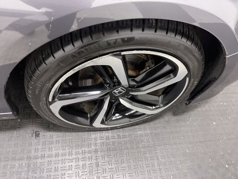 Used 2019 Honda Accord Sport image 27