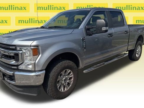 Used 2020 Ford F250 XL w/ STX Appearance Package image 4