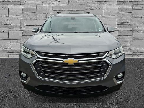 Used 2021 Chevrolet Traverse LT AWD/4WD image 3